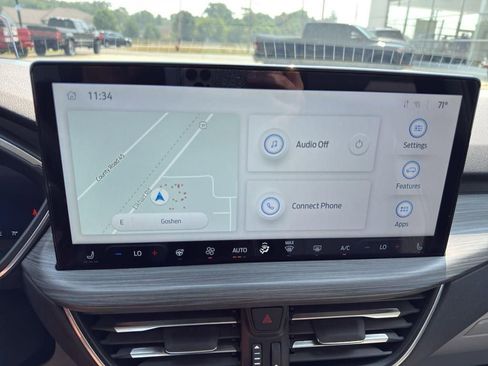 Used 2023 Ford Escape Platinum w/ Premium Technology Package image 18