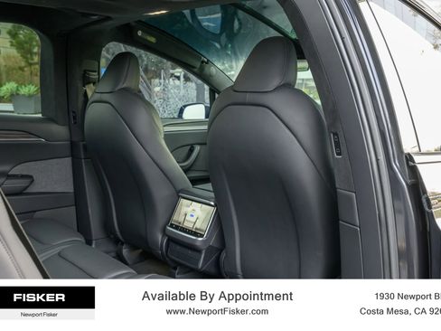 Used 2024 Tesla Model X image 23