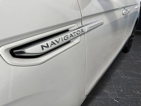 Used 2020 Lincoln Navigator Reserve w/ Equipment Group 208A Reserve image 42