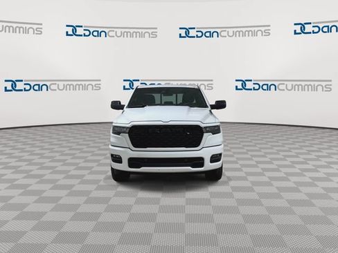 New 2026 RAM 1500 Express AWD/4WD image 3