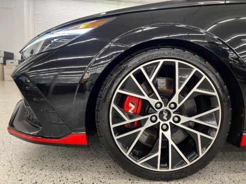Used 2022 Hyundai Elantra N FWD image 13