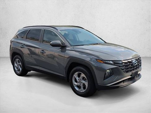 Used 2024 Hyundai Tucson SEL AWD/4WD image 3