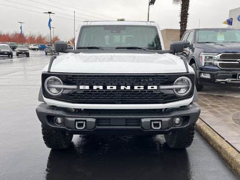 New 2025 Ford Bronco Badlands AWD/4WD image 5