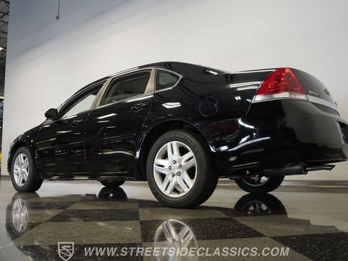 Used 2011 Chevrolet Impala LT image 11