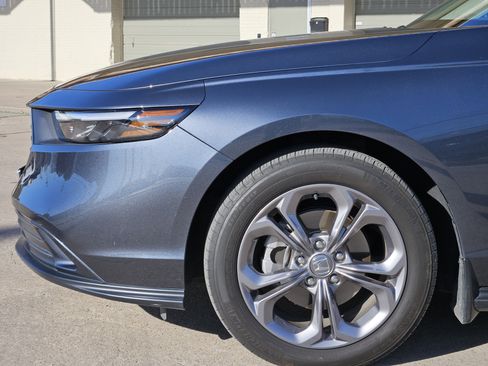 Used 2024 Honda Accord EX image 12