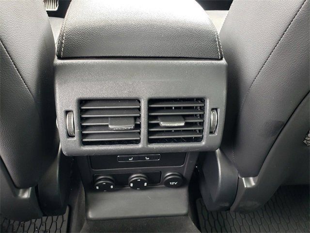 Used 2018 Jaguar F-PACE R-Sport AWD/4WD image 7