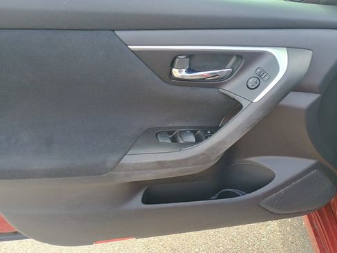 Used 2015 Nissan Altima 2.5 S w/ Power Driver Seat Package image 10