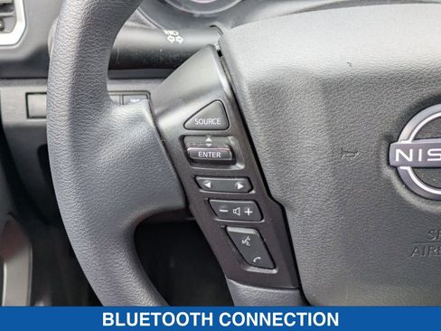 Used 2023 Nissan Frontier SV w/ Tow Package AWD/4WD image 17