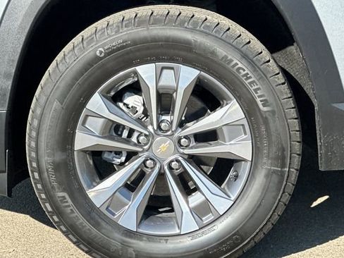 New 2026 Chevrolet Equinox LT image 37