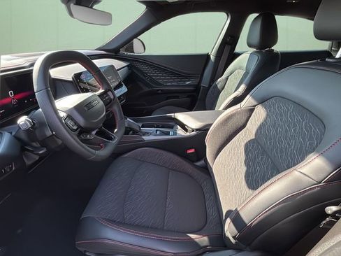 New 2026 Dodge Charger R/T AWD/4WD image 18
