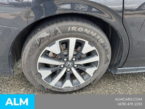 Used 2025 Honda Odyssey EX-L image 9