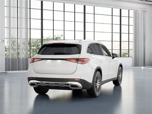 New 2026 Mercedes-Benz GLC 300 4MATIC image 23