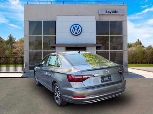 Certified 2021 Volkswagen Jetta SE FWD image 7