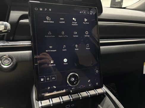 New 2026 GMC Terrain Elevation w/ LPO, Floor Liner Package image 20