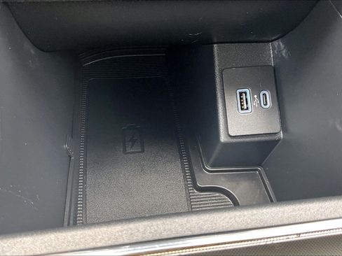 Used 2022 Ford Edge SEL w/ Convenience Package AWD/4WD image 32