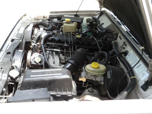 Used 1996 Jeep Cherokee 4WD 4-Door image 45