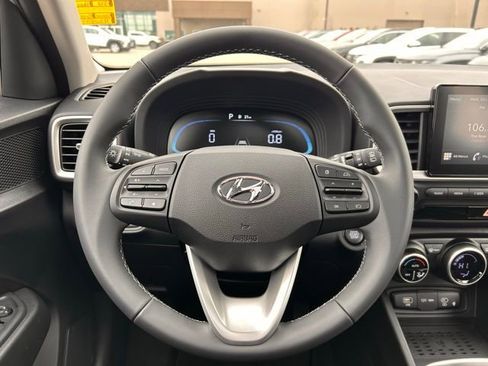 New 2026 Hyundai Venue SEL image 17