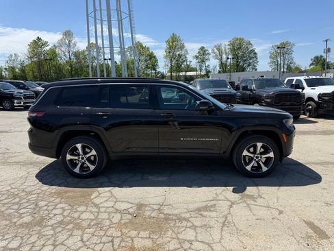 New 2026 Jeep Grand Cherokee L Limited AWD/4WD image 5