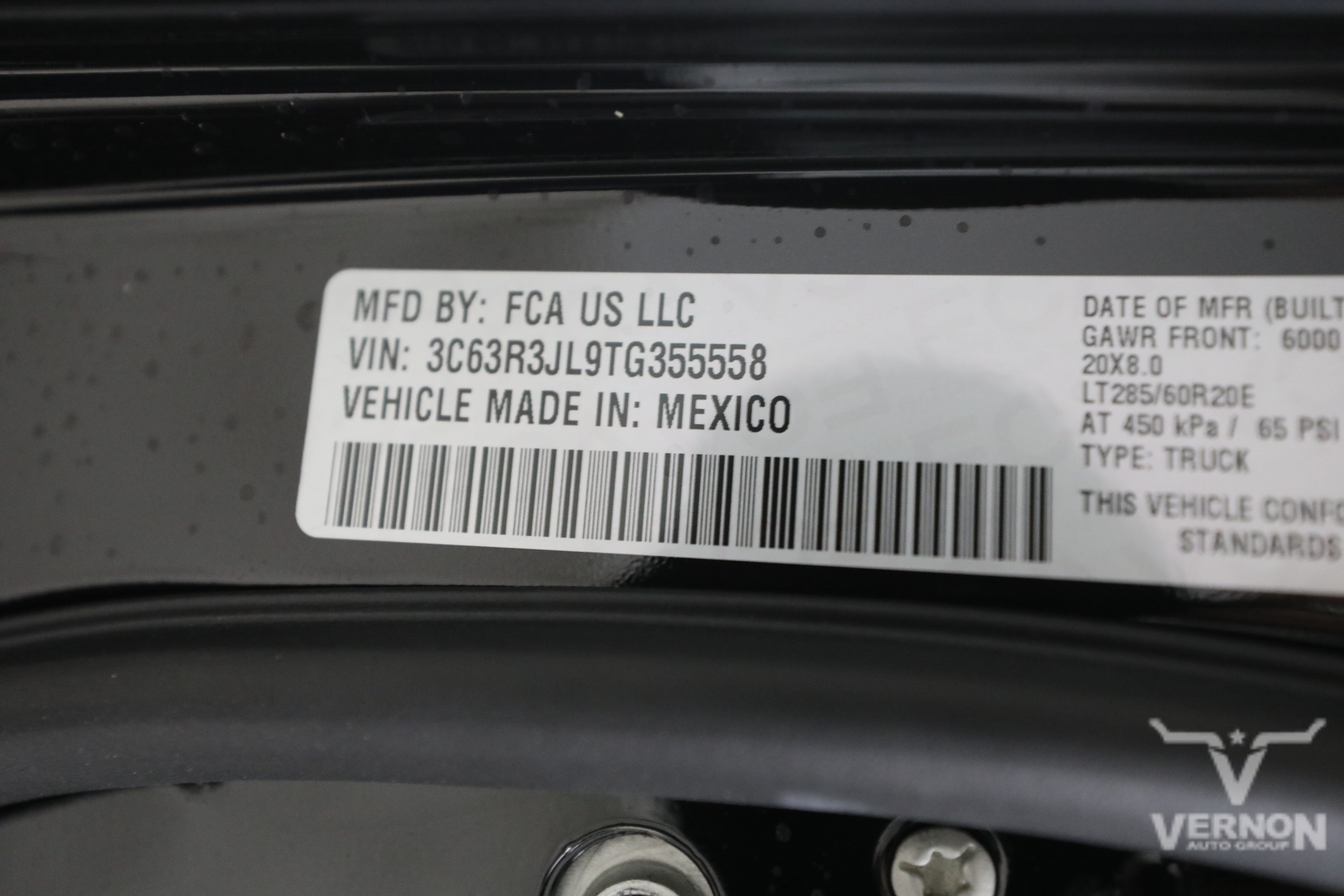 New 2026 RAM 3500 Laramie AWD/4WD image 42