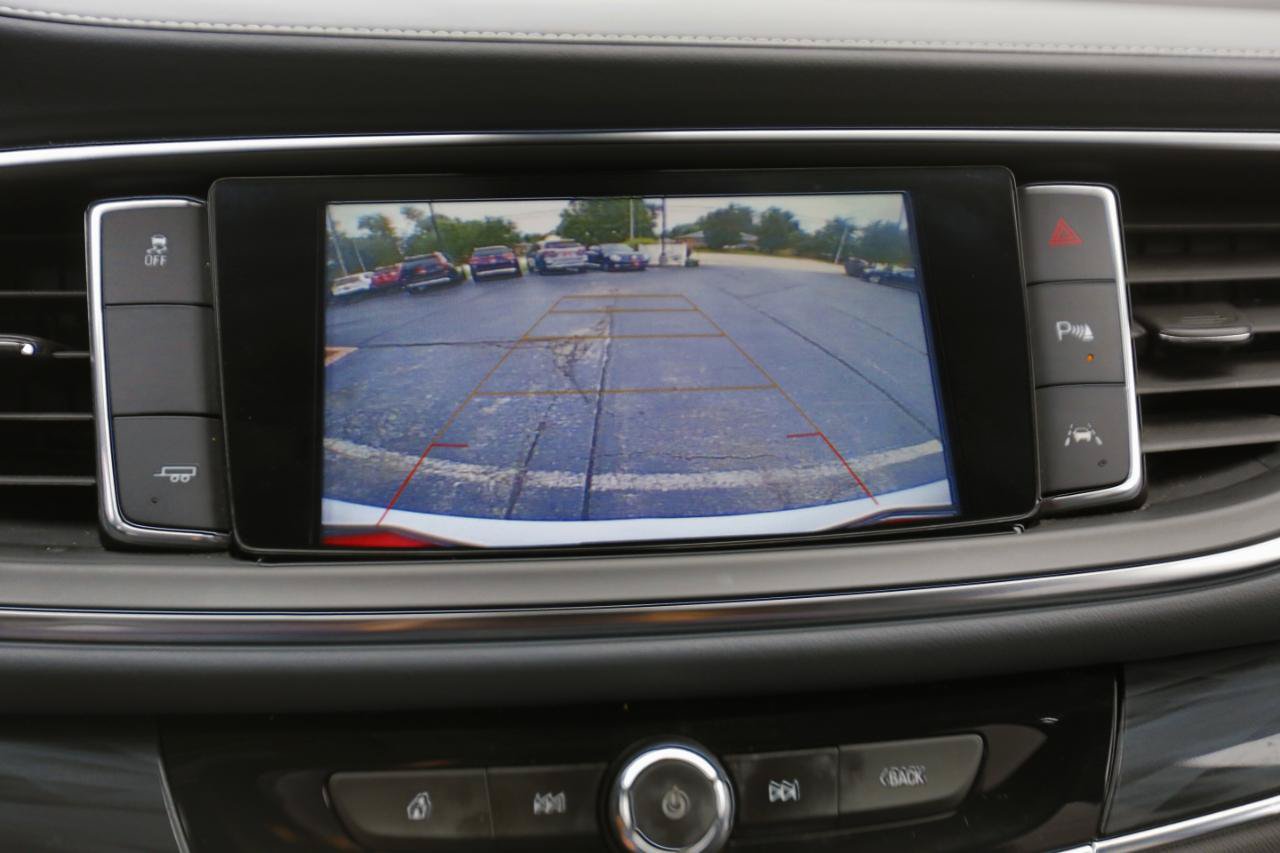 Used 2018 Buick Enclave Premium w/ Trailering Package FWD image 9