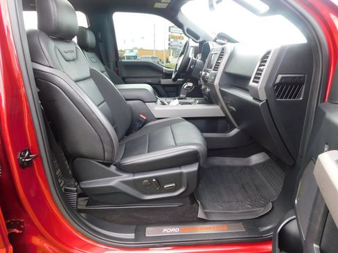 Used 2019 Ford F150 Raptor w/ Equipment Group 802A Luxury AWD/4WD image 23