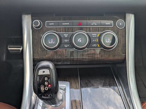 Used 2016 Land Rover Range Rover Sport Supercharged image 41