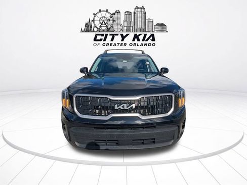 Certified 2024 Kia Telluride EX FWD image 9