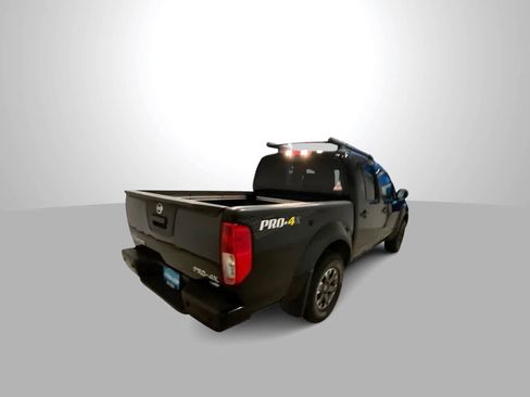 Used 2017 Nissan Frontier PRO-4X w/ Pro-4x Luxury Package image 8