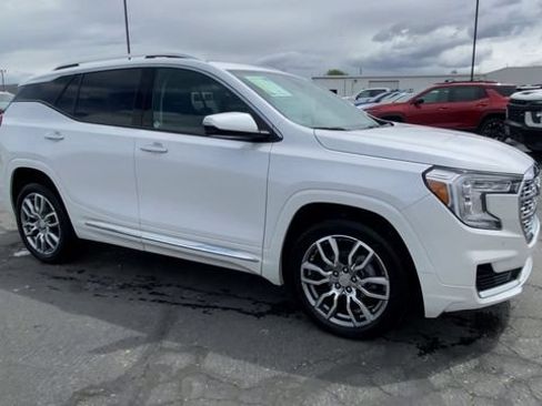 Used 2023 GMC Terrain Denali w/ LPO, Floor Liner Package AWD/4WD image 2