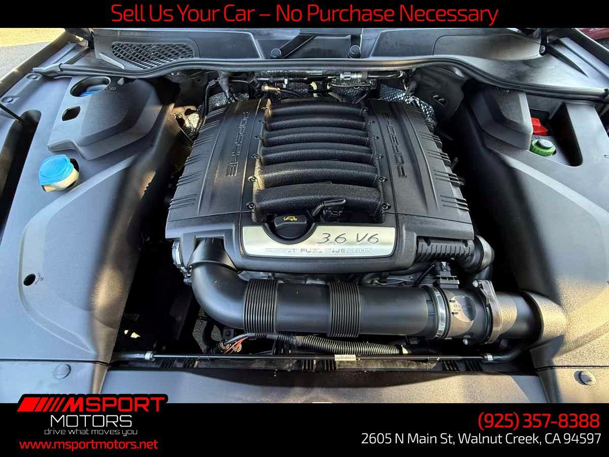 Used 2016 Porsche Cayenne AWD/4WD image 28