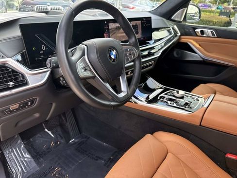 Used 2023 BMW X7 xDrive40i w/ Executive Package AWD/4WD image 23