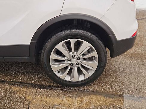 Used 2020 Buick Encore Preferred image 13