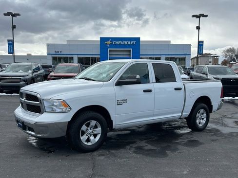 Used 2023 RAM 1500 Classic SLT w/ Trailer & Traction Group AWD/4WD image 1