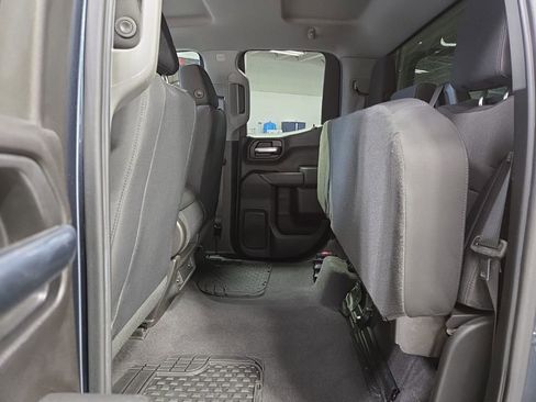 Used 2019 Chevrolet Silverado 1500 Custom w/ Custom Value Package image 31