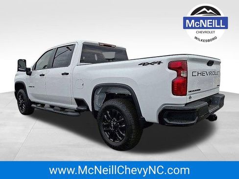 New 2025 Chevrolet Silverado 2500 Custom w/ Custom Value Package image 3