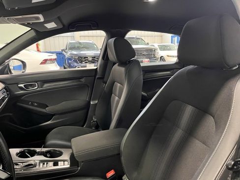 Used 2025 Honda Civic Sport image 23
