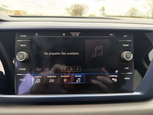 Used 2022 Volkswagen Taos SE image 20