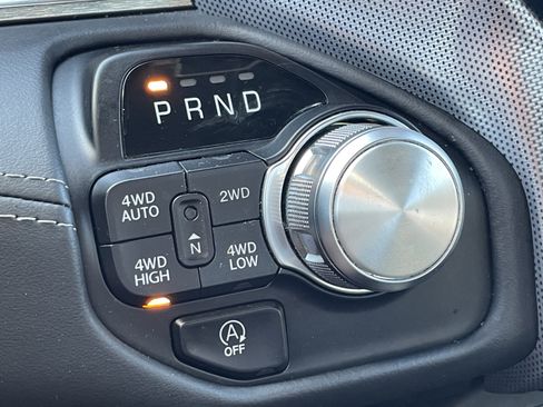 Used 2021 RAM 1500 Limited AWD/4WD image 21