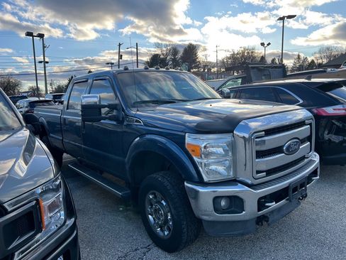 Used 2016 Ford F250 XLT w/ XLT Premium Package image 2
