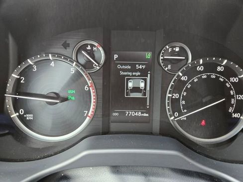 Used 2022 Lexus GX 460 w/ Black Line Special Edition AWD/4WD image 24