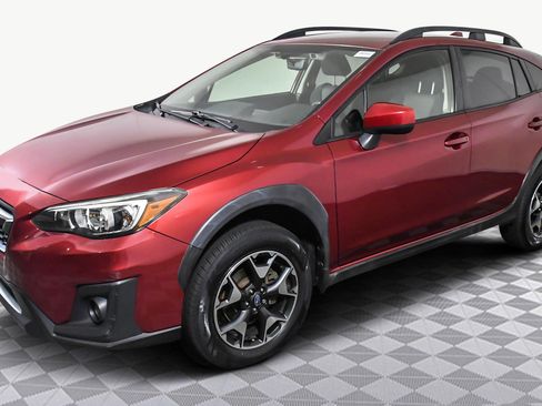Used 2019 Subaru Crosstrek 2.0i Premium w/ Eyesight System image 4