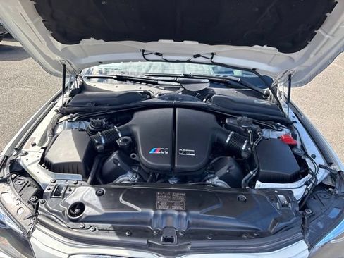 Used 2006 BMW M5 RWD image 33