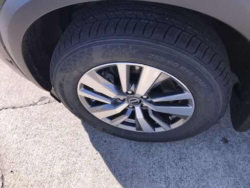 New 2026 Nissan Pathfinder SL image 10