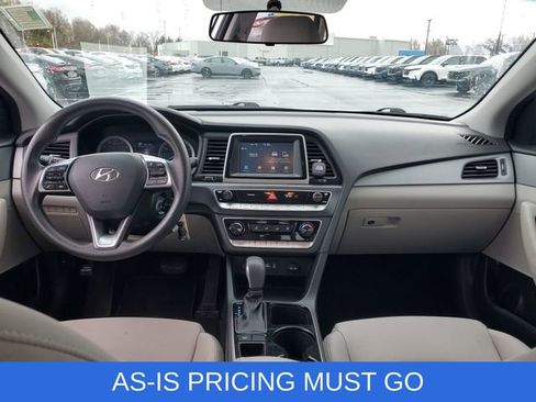 Used 2018 Hyundai Sonata SE image 19
