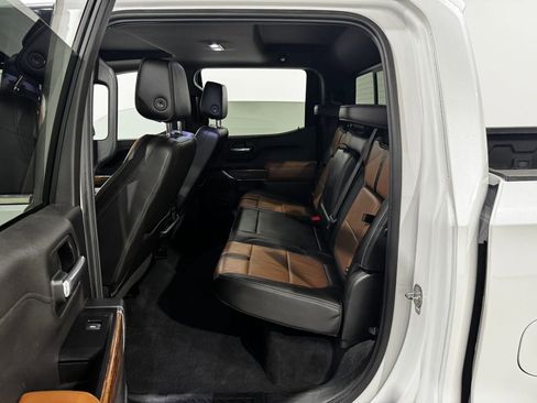 Used 2019 Chevrolet Silverado 1500 High Country image 20