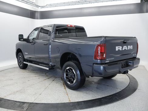 Used 2025 RAM 3500 Laramie AWD/4WD image 3