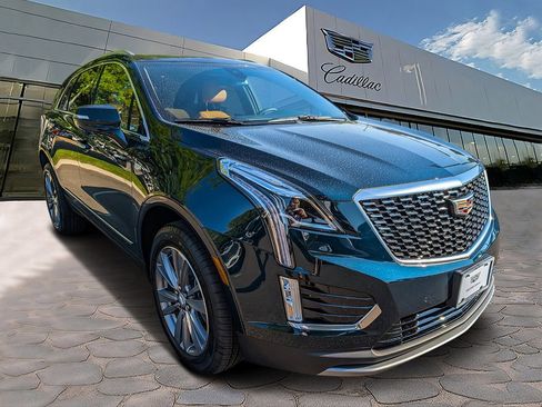 New 2025 Cadillac XT5 Premium Luxury image 5