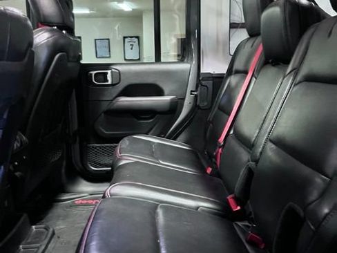 Used 2020 Jeep Wrangler Unlimited Rubicon w/ Quick Order Package 28Y Recon AWD/4WD image 15