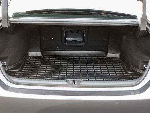 Certified 2022 Lexus ES 300h Luxury image 26