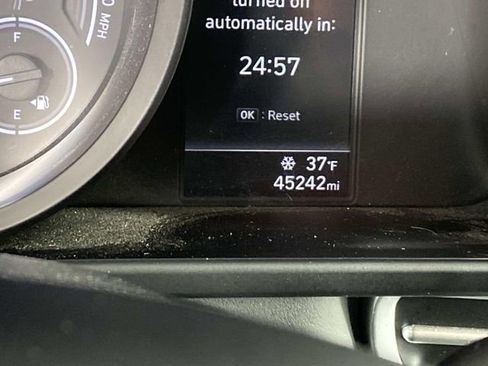 Used 2021 Hyundai Elantra Blue w/ Cargo Package image 23